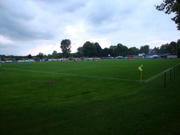 Willi-Waldhausen-Stadion - Hückelhoven-Millich