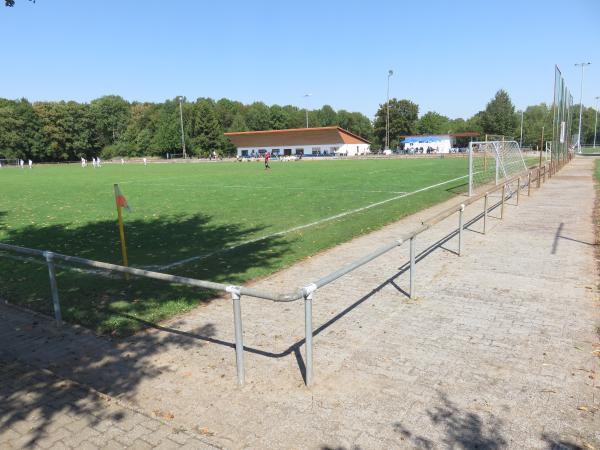 Walter Kraft Stadion - Worms-Horchheim