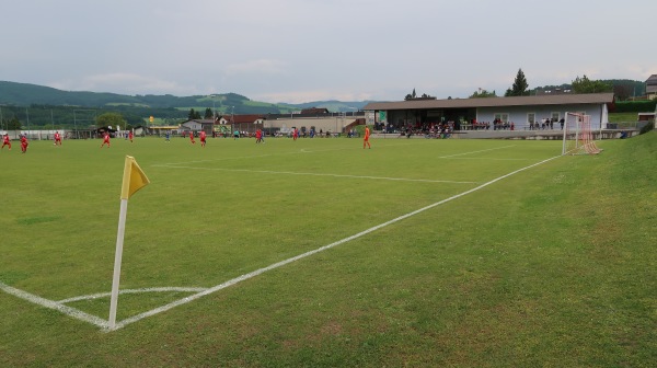 Sportplatz Steinakirchen Nebenplatz - Steinakirchen am Forst