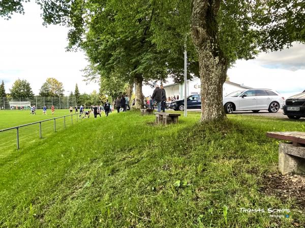 Sportanlage am Neuen Brunnen - Renquishausen