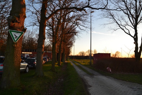 Sportanlage Brunsroder Straße B-Platz - Lehre-Essenrode