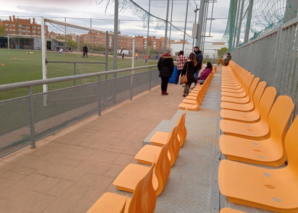 Campo de Fútbol Espartales - Alcalá de Henares, MD