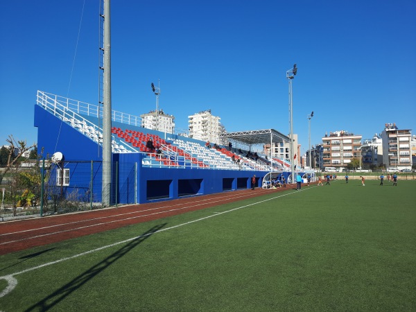 Zeytinköy 3 Nolu Futbol Sahasi - Antalya
