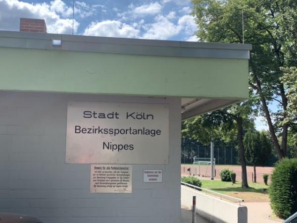 Bezirkssportanlage Nippes - Köln-Nippes