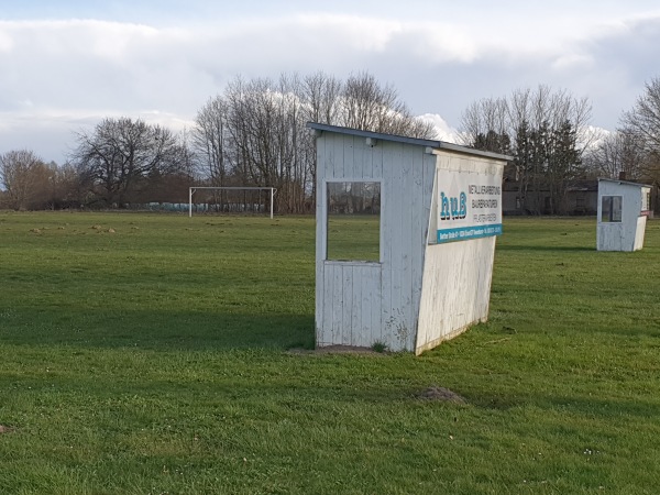 Sportplatz am Funkturm - Eixen-Kavelsdorf