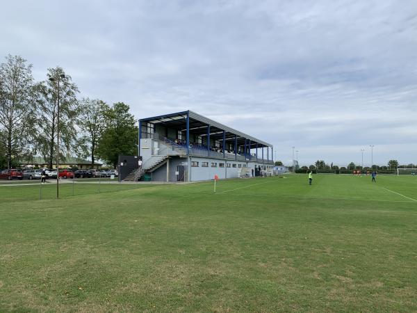 Stadion GOSIR w Plewiskach - Plewiska