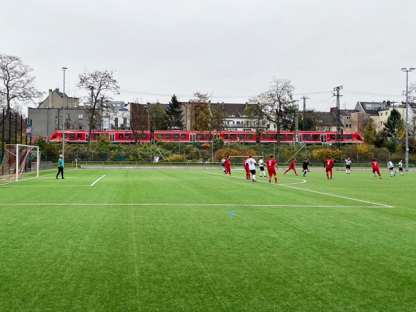 Universitätssportplatz 2 - Köln