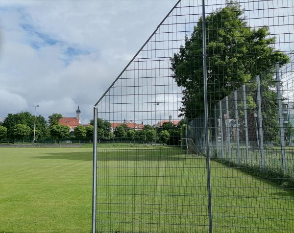Donaustadion Nebenplatz 1 - Dillingen/Donau