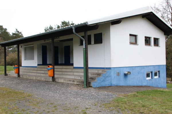 Sportplatz Niederehe - Üxheim-Niederehe