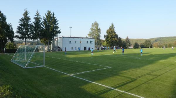 Sportplatz Am Hutberg - Schönau-Berzdorf