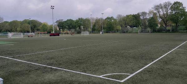 Bezirkssportanlage Rollsport-Stadion Platz 2 - Bremen-Mitte