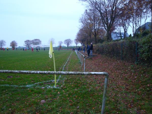 Sportanlage Josefstraße Platz 2 - Baesweiler-Loverich