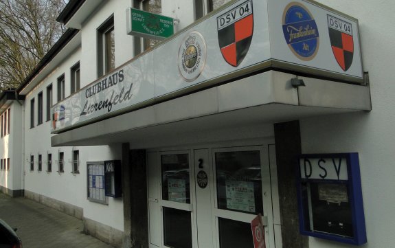 Ernst-Poensgen-Kampfbahn / Bezirkssportanlage Lierenfeld - Düsseldorf-Lierenfeld