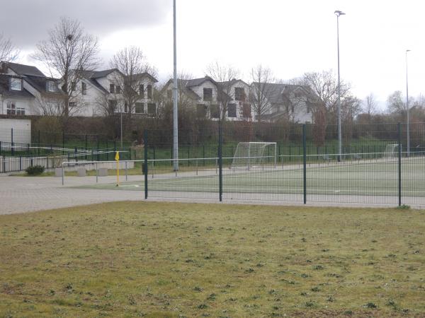 Sportplatz am Schloßberg - Ingelheim/Rhein-Großwinternheim