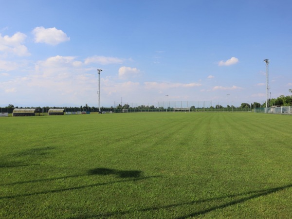 Campo Sportivo Comunale Primo Marinig - Camino al Tagliamento