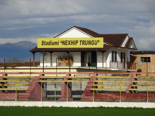 Stadiumi Nexhip Trungu - Cërrik