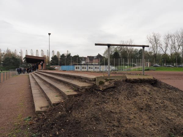 Bezirkssportanlage Loewenfeldstraße - Bottrop-Kirchhellen