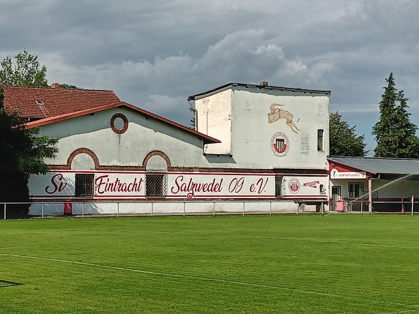 Flora-Sportplatz - Salzwedel
