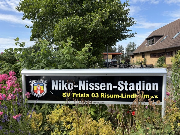 Niko-Nissen Stadion - Risum-Lindholm