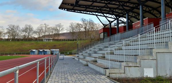 Hans-Bretz-Stadion im Sportpark Ettlingen - Ettlingen