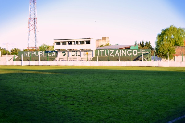 Estadio Carlos Alberto Sacaan - Ituzaingó, BA