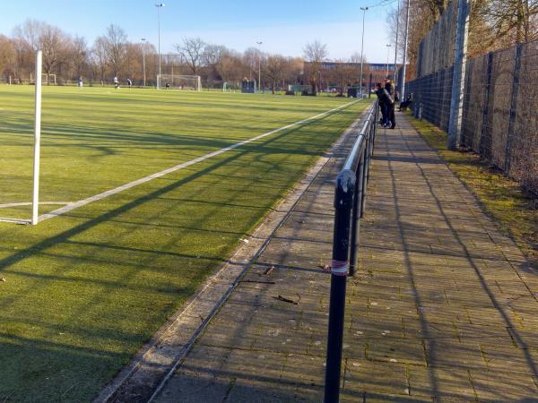 Sportanlage Dratelnstraße Platz 2 (alt) - Hamburg-Wilhelmsburg