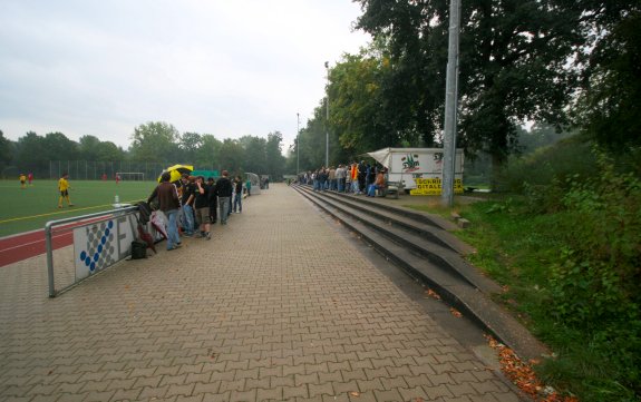 Sportplatz Im Bühl - Leverkusen-Schlebusch