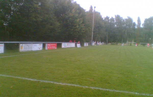 Waldstadion - Holle-Wohldenberg