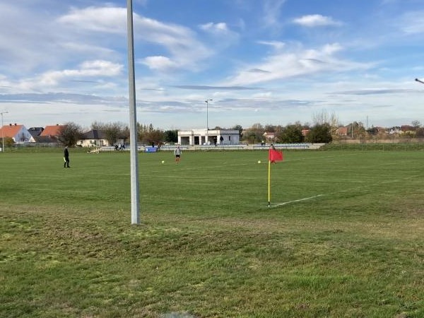 Stadion Miejski w Czerwonej Wodzie - Czerwona Woda