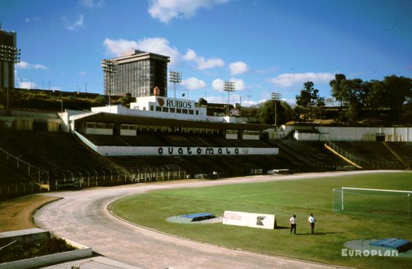 Estadio Doroteo Guamuch Flores - Ciudad de Guatemala