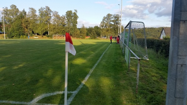 Sportplatz Holzhausen - Immenhausen-Holzhausen