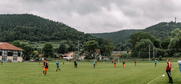Sportanlage Am Saalewehr - Uhlstädt-Kirchhasel