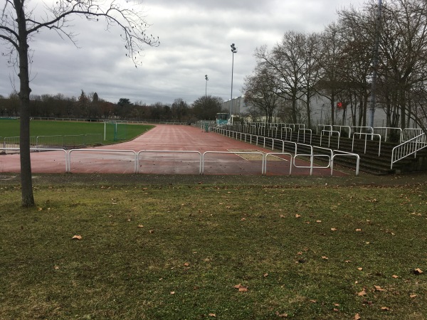 Sportanlage am Bildungszentrum - Worms-Hochheim