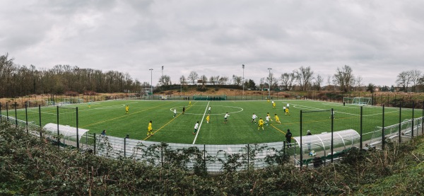 Alfred-Kunze-Sportpark Platz 4.2 - Leipzig-Leutzsch