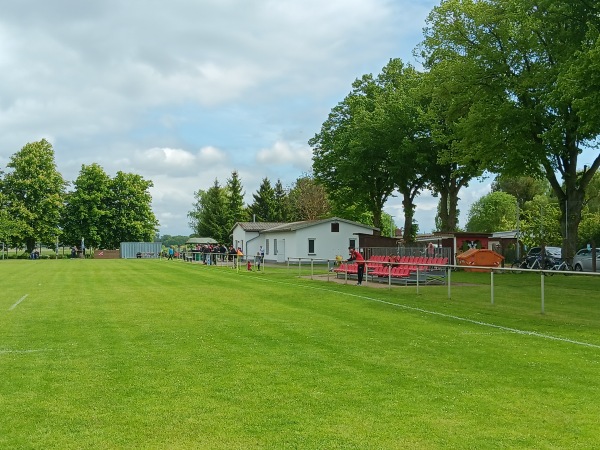 Sportplatz Eggesin - Eggesin