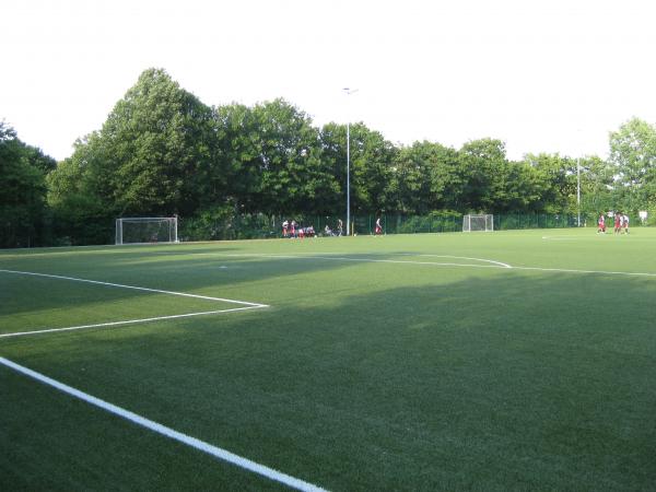 Jahnstadion B-Platz - Wolfsburg