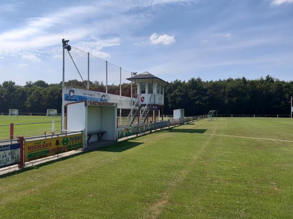 Sportanlage Neuscharreler Straße B-Platz - Saterland-Sedelsberg