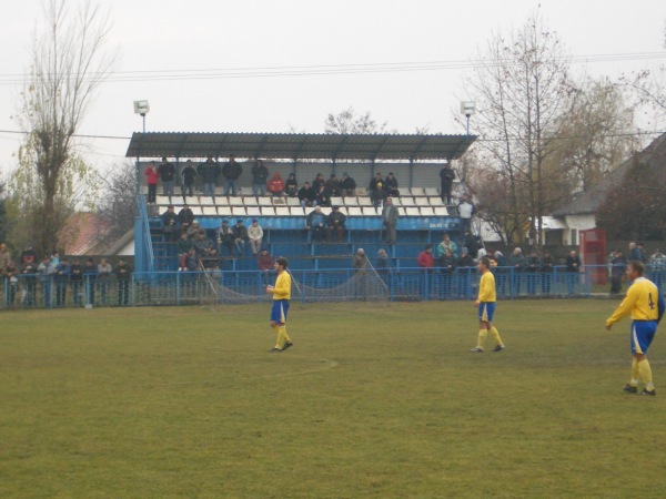 Kertész Károly Stadion - Maglód
