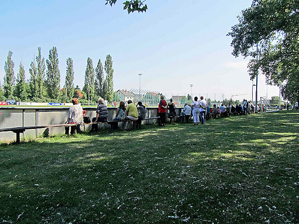 Sportplatz Essling - Wien