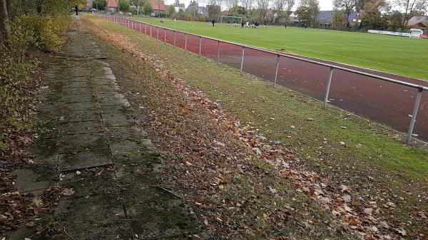 Sportanlage am Schwimmbad - Stade-Bützfleth