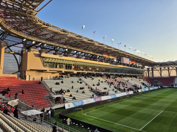 Jaber Mubarak Al-Hamad Al-Sabah Stadium - Madīnat al-Kuwayt (Kuwait City)