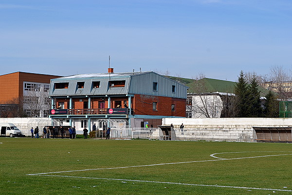 Stadiumi i Qytetit - Gjilan (Gnjilane)