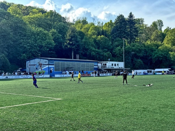 Sportpark Hüttenwiese - Sundern/Sauerland-Hachen