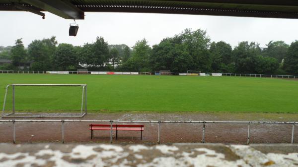 Karl-Hirsch-Stadion der Bezirkssportanlage Zur Burkuhle - Bochum-Kornharpen