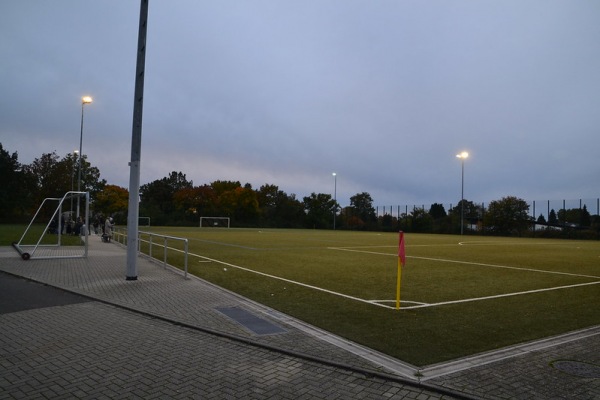 Eintracht-Stadion Kreuzheide B-Platz - Wolfsburg-Kreuzheide