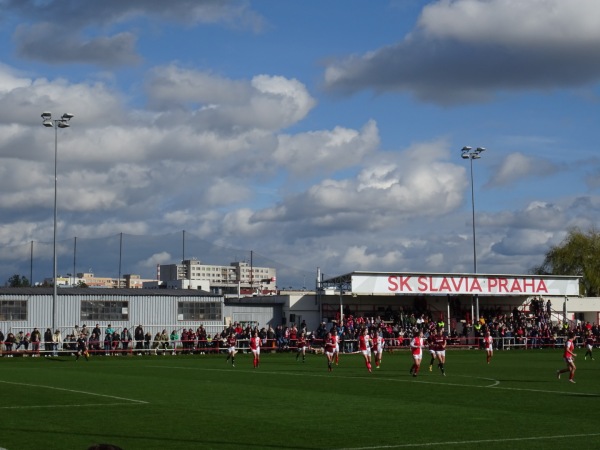 Stadion SK Horní Měcholupy - Praha-Horní Měcholupy