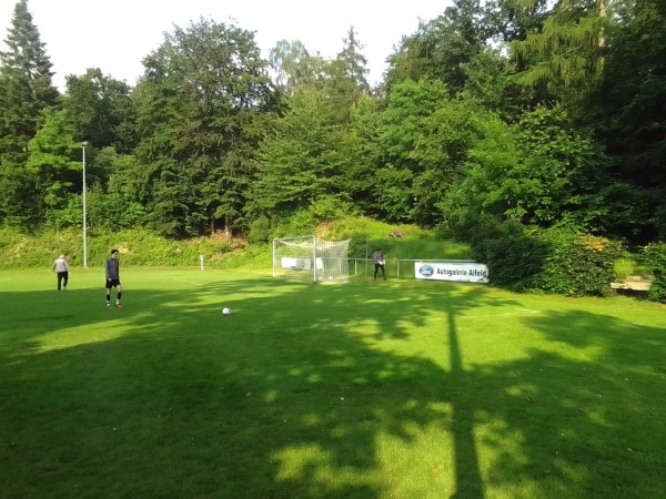 Sportplatz Am Rettberg - Alfeld/Leine-Warzen