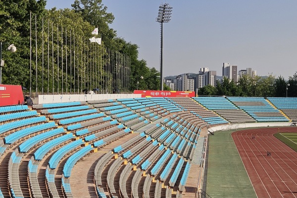 Yeoju Stadium - Yeoju