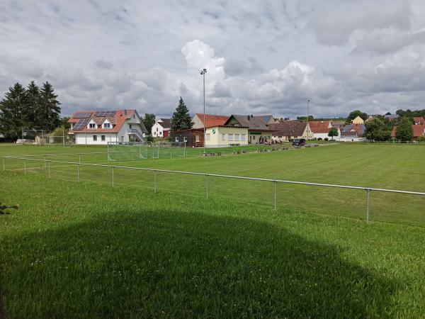 Sportplatz am Hofgarten - Maihingen-Utzwingen