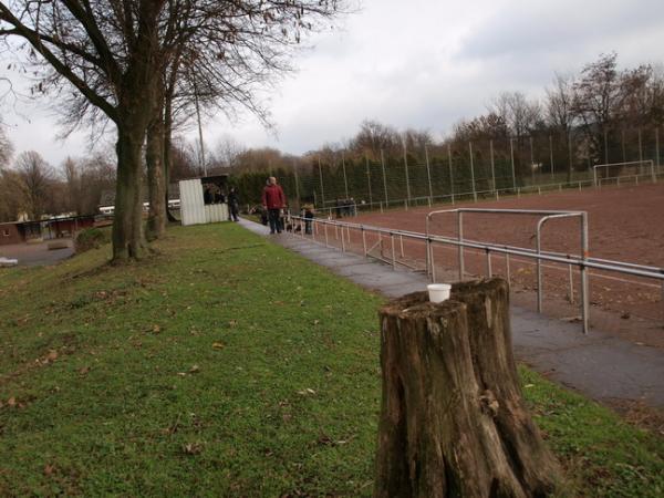 Sportanlage Iltisstraße Nordplatz - Duisburg-Neumühl